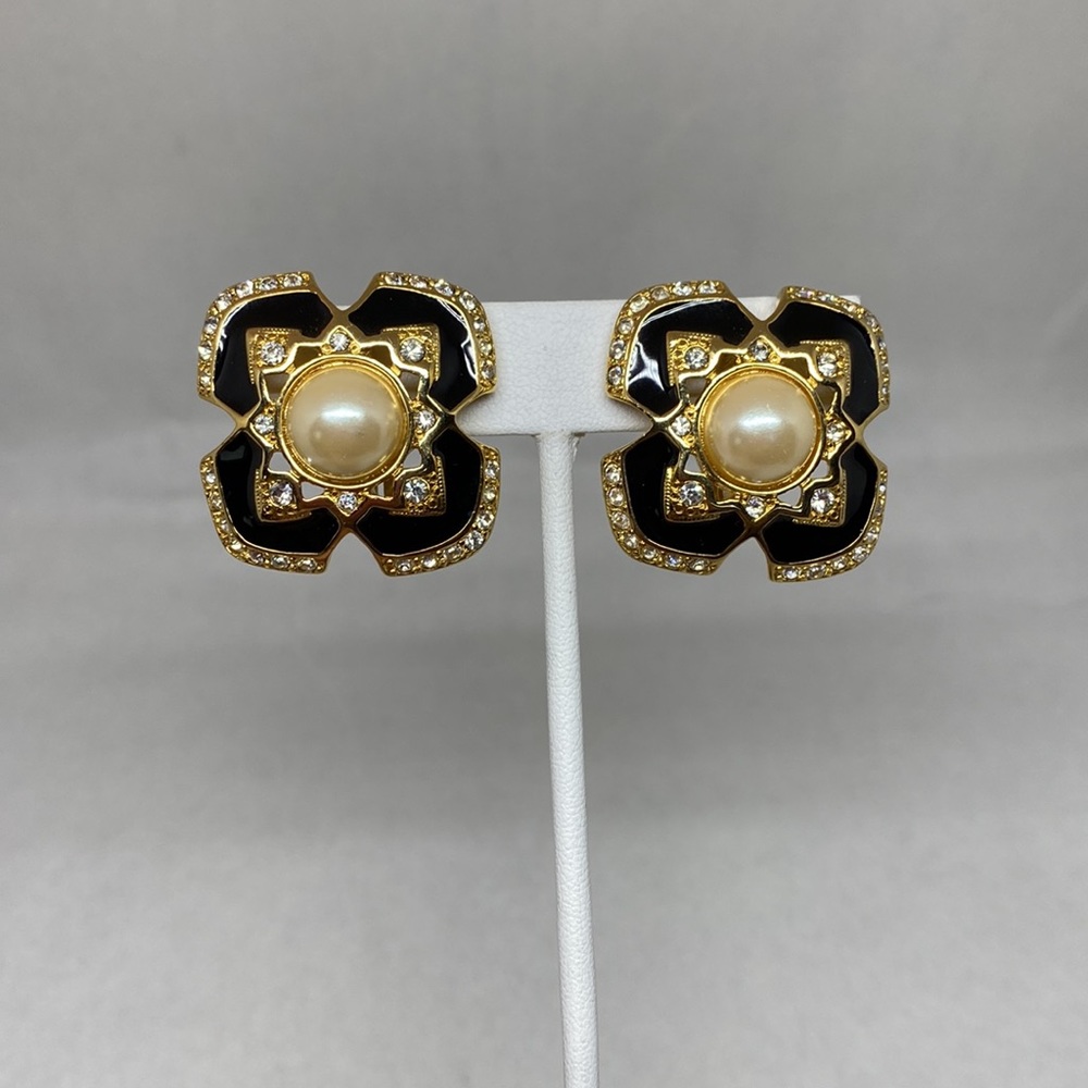 Stunning vintage Joan Rivers clip on earrings - Picture 3 of 8